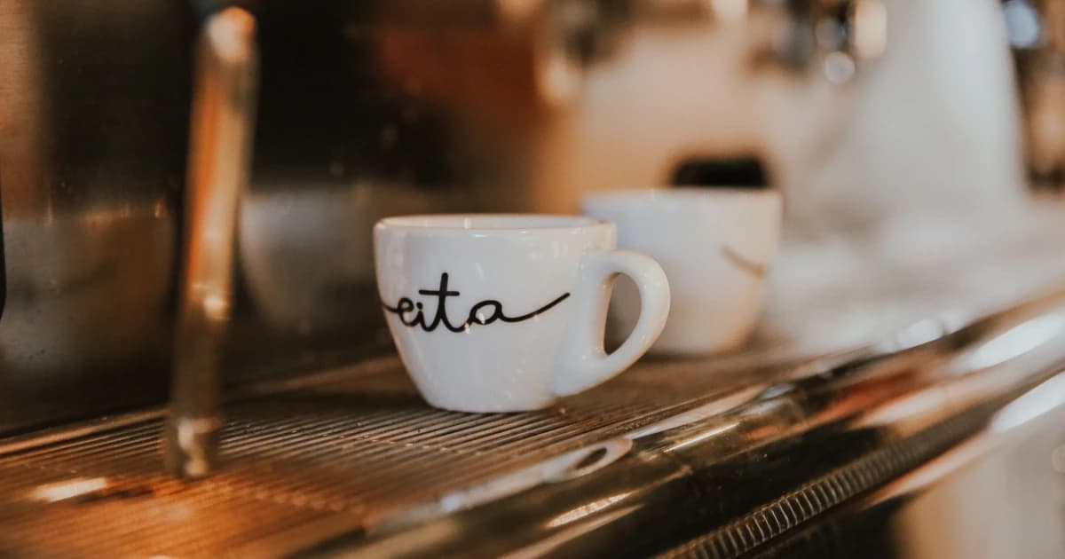 Nóz Café e Pães